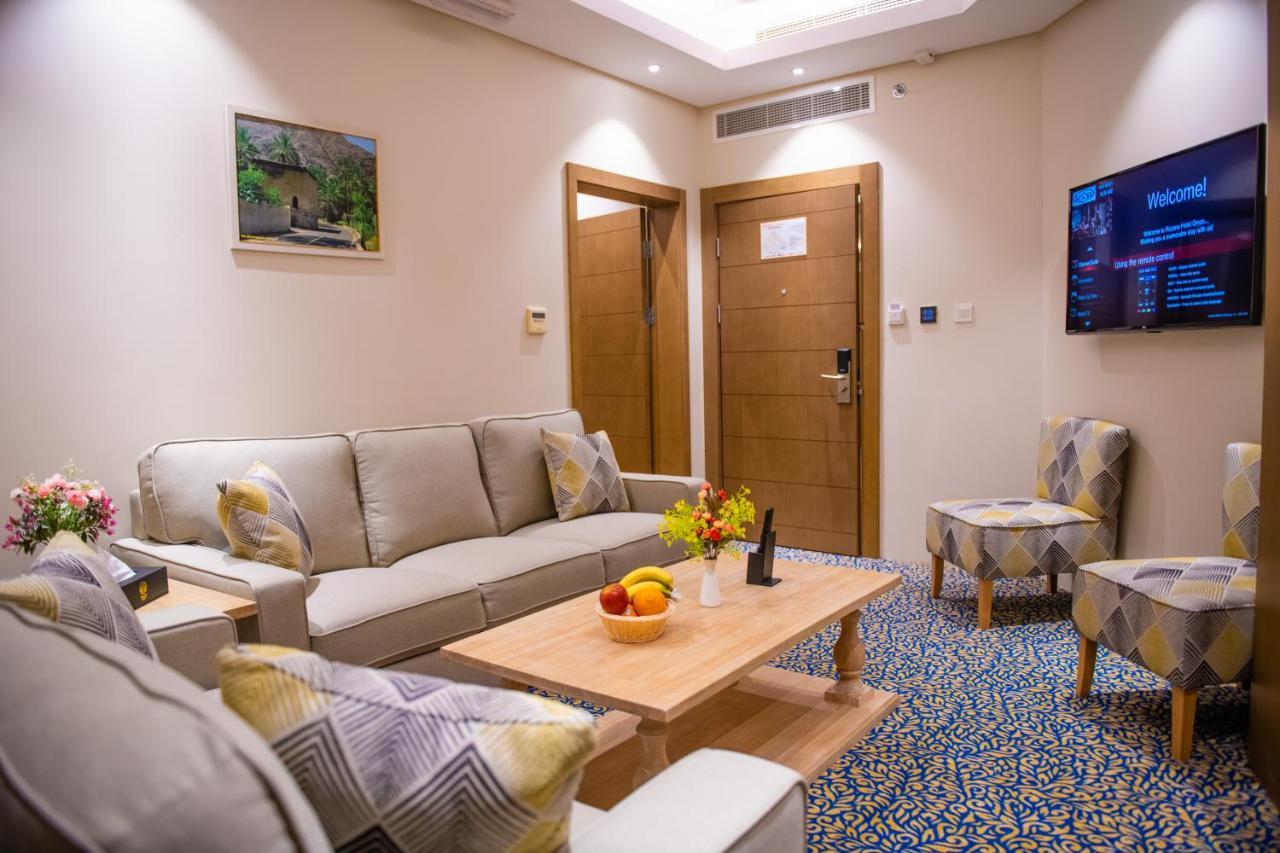 Rozana Hotel Muskat Bagian luar foto
