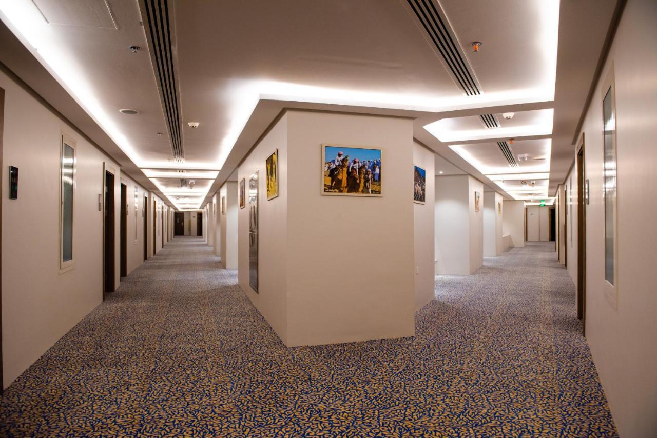 Rozana Hotel Muskat Bagian luar foto